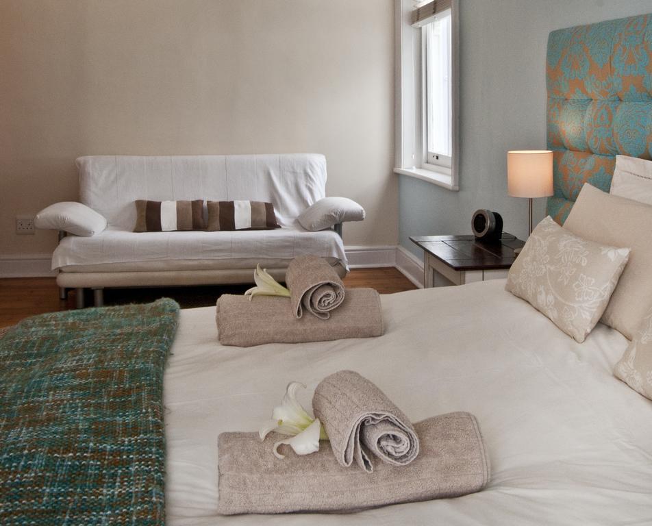 Six On Scott Bed & Breakfast เคปทาวน์ ห้อง รูปภาพ