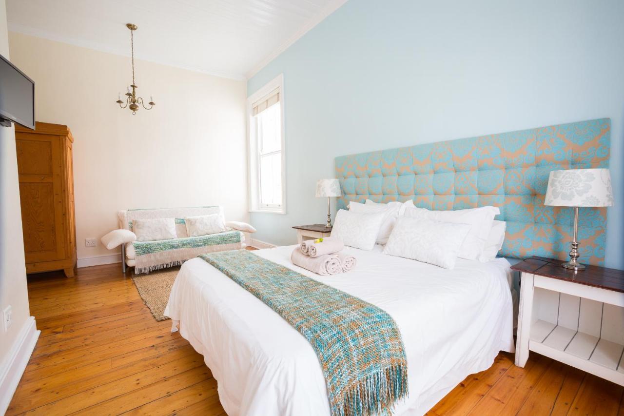 Six On Scott Bed & Breakfast เคปทาวน์ ภายนอก รูปภาพ